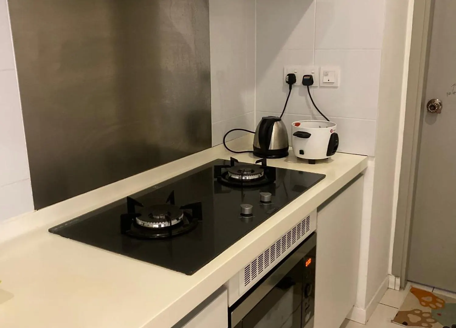 Апартаменты Sutera Avenue Near Gleaneagle Kk King Bed Кота-Кинабалу